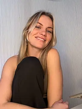 Milla  one online show from February 18, 2:35 pm