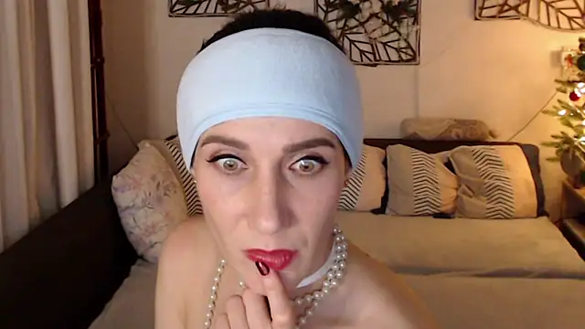 Snapshot of pepper_milf chatting on December 26, 8:21 pm pepper milf online show from December 26, 8:21 pm