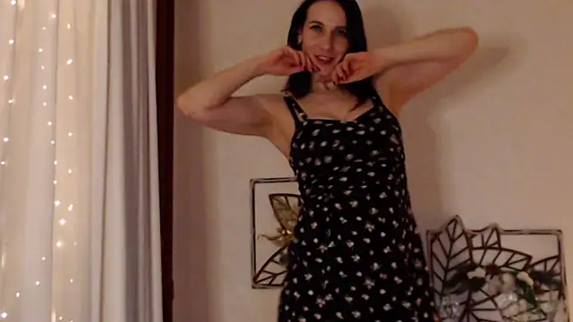 Snapshot of pepper_milf chatting on January 6, 3:51 pm pepper milf online show from January 6, 3:51 pm