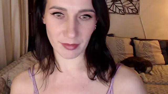 Snapshot of pepper_milf chatting on January 13, 4:30 pm pepper milf online show from January 13, 4:30 pm