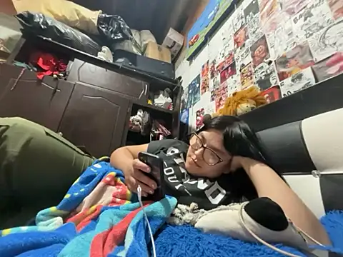 dafne19  online show from June 5, 3:57 am