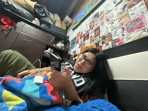 dafne19  online show from June 5, 6:52 am