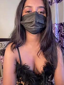 Snapshot of Aakanshaa__ chatting on August 3, 4:55 pm Aakanshaa online show from August 3, 4:55 pm