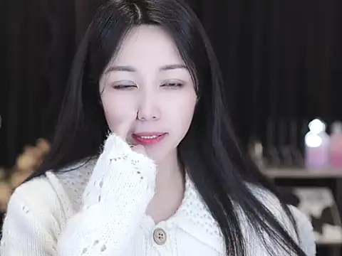 Nuyoah-77 online show from March 20, 6:18 am