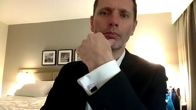 MarcusMaxx online show from March 5, 1:34 am