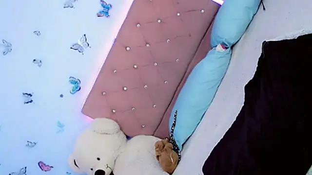 Riossvale online show from April 14, 7:31 pm