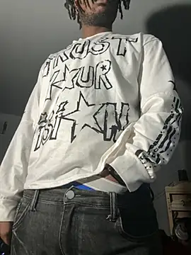 SluttyLyfe4L online show from November 28, 4:53 pm