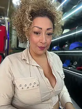 Katti Barrera online show from July 21, 6:54 pm