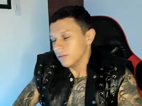 goodboy69l online show from June 10, 12:26 pm