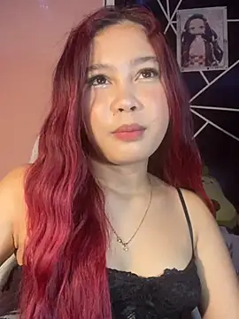 Snapshot of ursweet_babygirl chatting on June 14, 4:31 pm ursweet babygirl online show from June 14, 4:31 pm