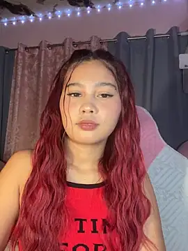 Snapshot of ursweet_babygirl chatting on June 27, 5:07 pm ursweet babygirl online show from June 27, 5:07 pm