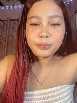 Snapshot of ursweet_babygirl chatting on July 17, 5:29 pm ursweet babygirl online show from July 17, 5:29 pm