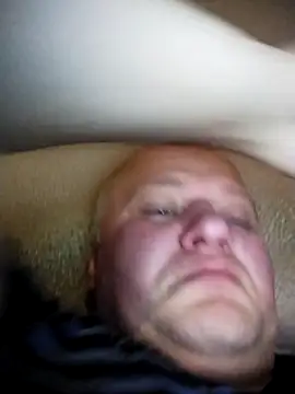 Snapshot of nudistu021 chatting on December 22, 4:48 pm nudistu021 online show from December 22, 4:48 pm