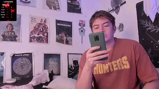 Snapshot of hothoneychile chatting on January 10, 2:46 am hothoneychile online show from January 10, 2:46 am