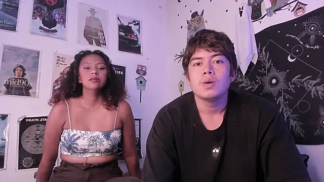 Snapshot of hothoneychile chatting on February 13, 12:24 am hothoneychile online show from February 13, 12:24 am