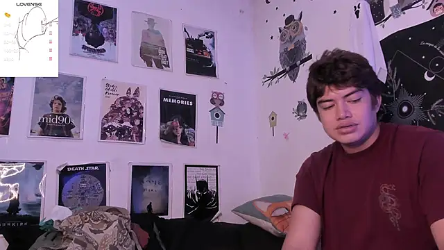 Snapshot of hothoneychile chatting on February 16, 12:08 am hothoneychile online show from February 16, 12:08 am