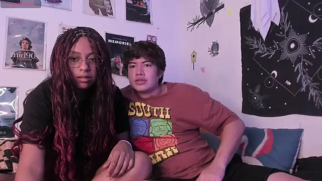 Snapshot of hothoneychile chatting on March 19, 2:48 am hothoneychile online show from March 19, 2:48 am