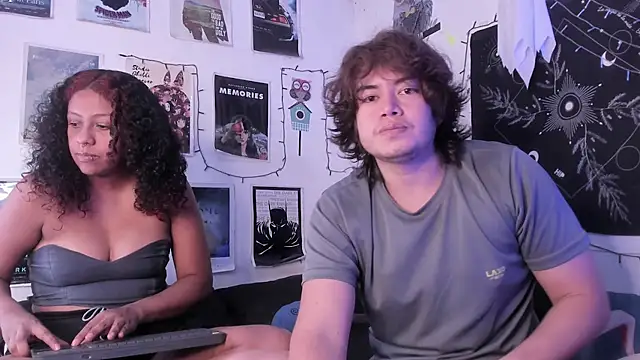 Snapshot of hothoneychile chatting on September 19, 3:45 pm hothoneychile online show from September 19, 3:45 pm