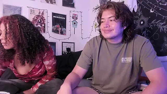 Snapshot of hothoneychile chatting on September 22, 2:19 pm hothoneychile online show from September 22, 2:19 pm