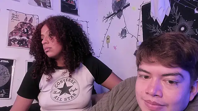 Snapshot of hothoneychile chatting on October 13, 4:01 am hothoneychile online show from October 13, 4:01 am