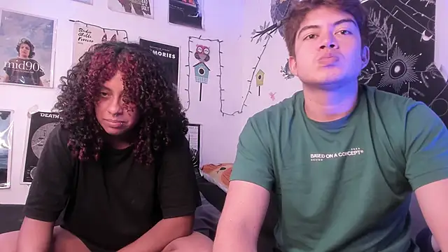 Snapshot of hothoneychile chatting on October 27, 12:26 am hothoneychile online show from October 27, 12:26 am