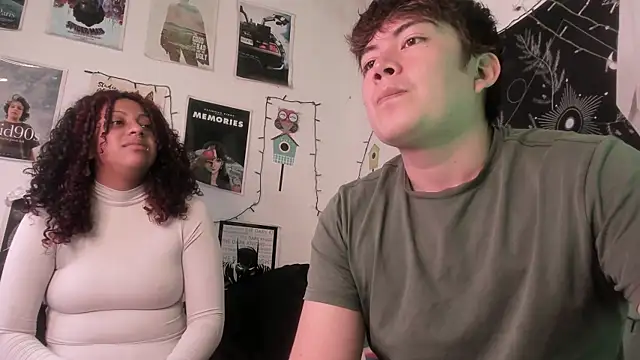 Snapshot of hothoneychile chatting on November 11, 2:50 pm hothoneychile online show from November 11, 2:50 pm