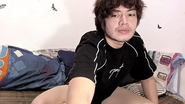 Snapshot of hothoneychile chatting on March 3, 5:24 am hothoneychile online show from March 3, 5:24 am