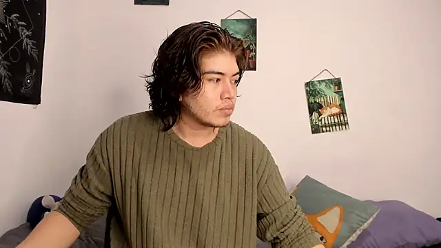 hothoneychile online show from July 2, 3:17 am