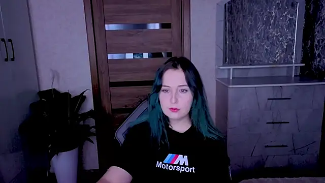 Kristy-Max online show from July 5, 9:33 pm