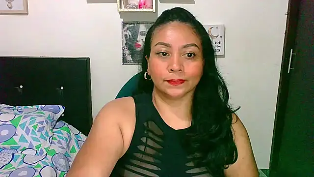 zaray bella online show from April 17, 11:52 pm