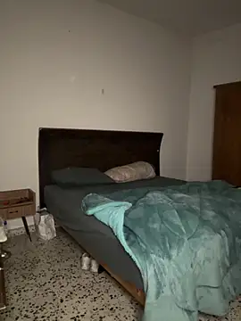 moody1996- online show from March 19, 2:16 am