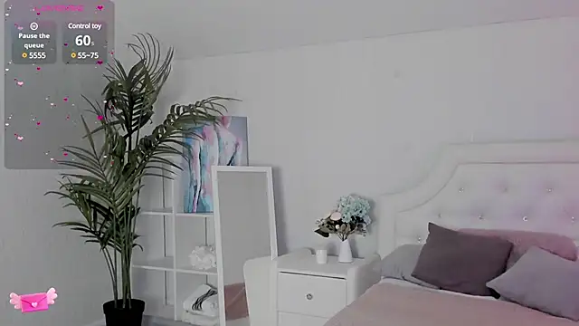 Mary uw online show from March 6, 3:13 am