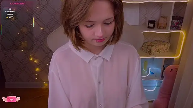 Mary uw online show from January 18, 2:37 am