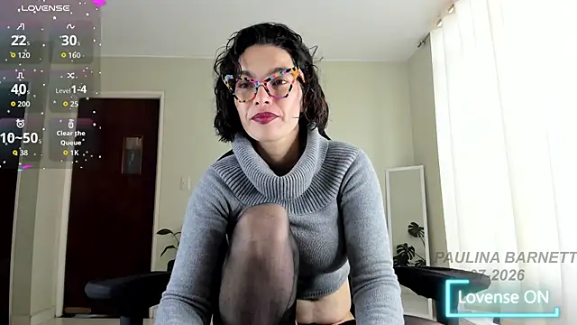 paulinabarnett- online show from July 15, 1:49 pm