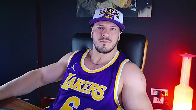 AngeloEric online show from January 3, 11:01 pm