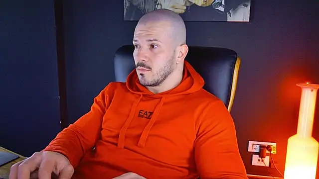 AngeloEric online show from January 18, 1:08 pm