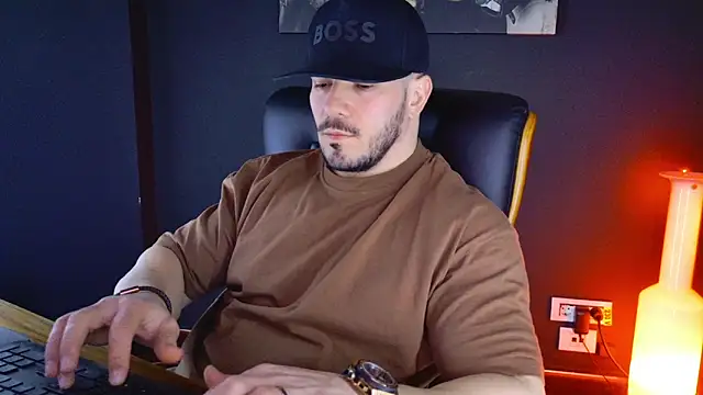 AngeloEric online show from January 30, 8:01 am