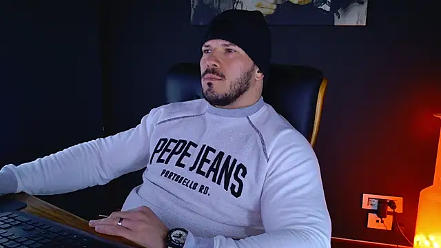 AngeloEric online show from January 31, 11:24 am