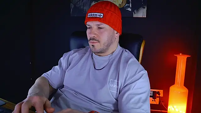 AngeloEric online show from February 9, 6:58 pm