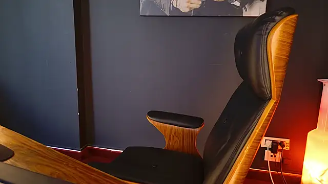 AngeloEric online show from October 22, 12:38 pm