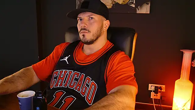 AngeloEric online show from November 11, 12:27 pm