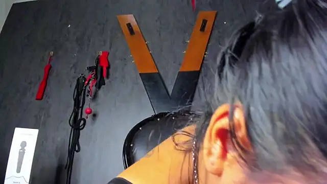 Carolina Arias online show from February 4, 8:38 pm