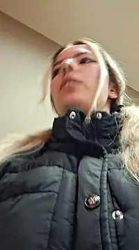 allinqueen online show from December 18, 2:38 pm