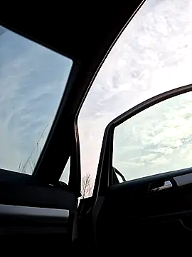 allinqueen online show from March 9, 1:26 pm