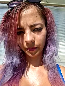 allinqueen online show from September 22, 10:17 am