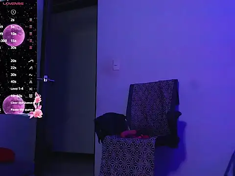 AliciaChelios online show from April 9, 3:28 am