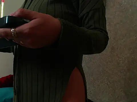 AliciaChelios online show from April 19, 1:16 am