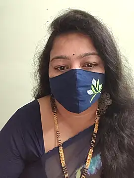 neelu-hoty online show from October 26, 5:19 pm