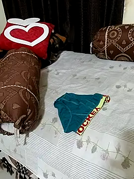 Snapshot of Chocolate_stud10 chatting on February 14, 9:00 pm Chocolate stud10 online show from February 14, 9:00 pm