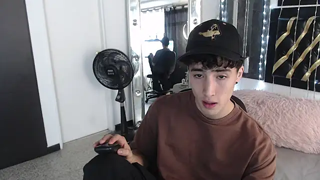 Snapshot of gojo_satoru_18 chatting on March 13, 12:02 pm gojo satoru 18 online show from March 13, 12:02 pm